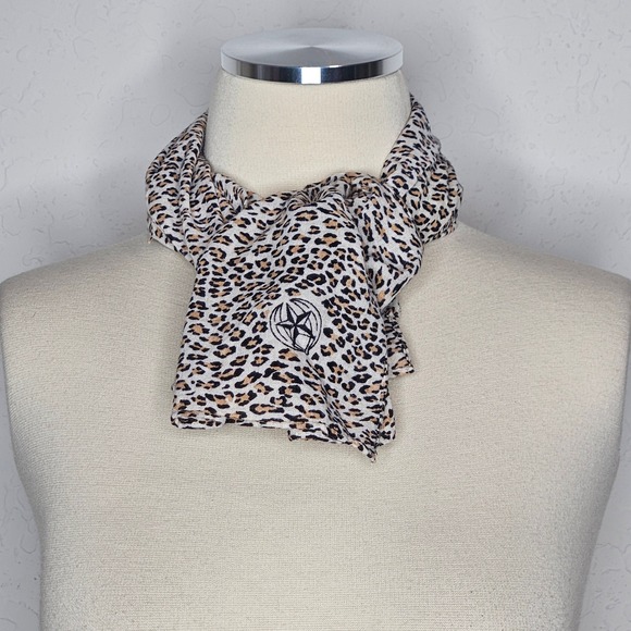 Banana Republic Accessories - VTG Banana Republic Leopard Print Cotton Bandana Scarf Japan Tan Black Square